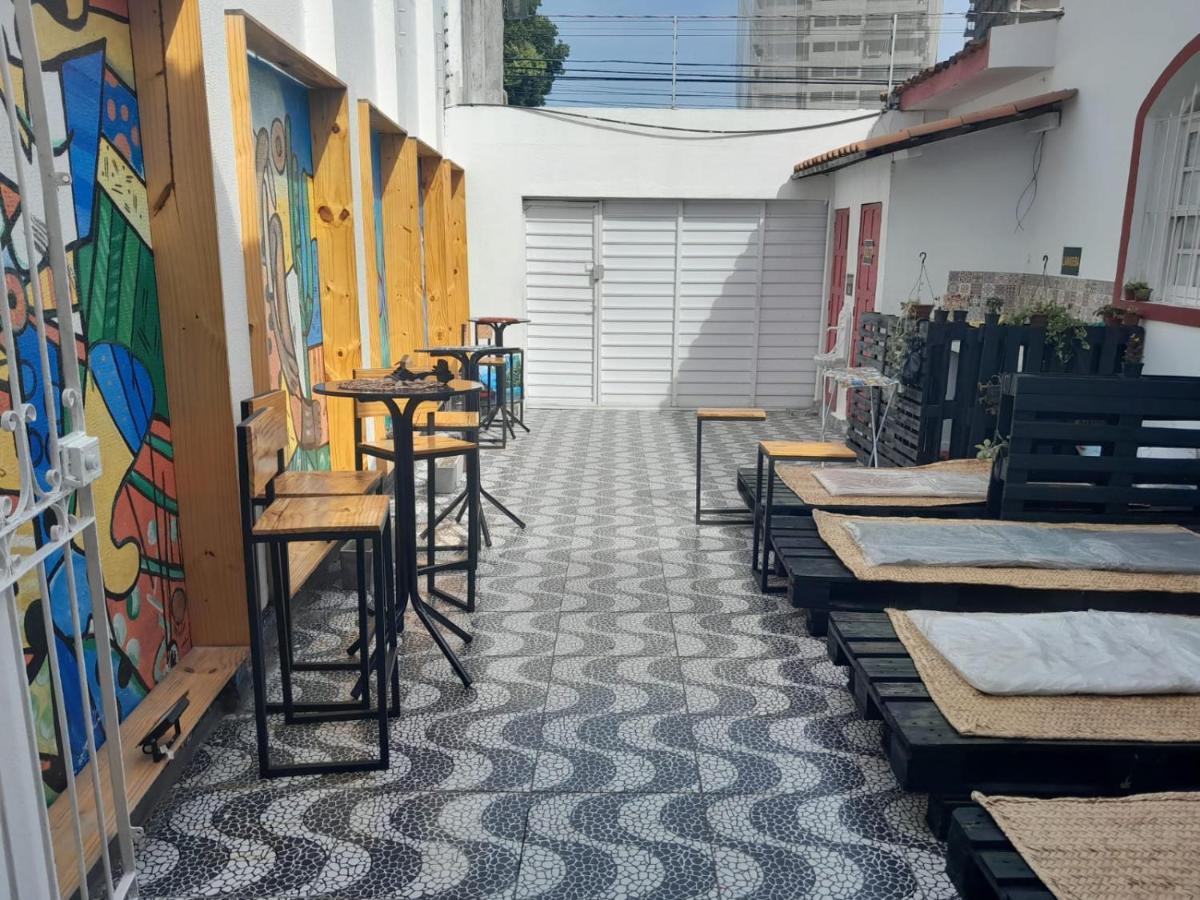 "Le Chat Qui Peche" Hostel A 150 Metros Da Praia De Pajucara Maceió Esterno foto